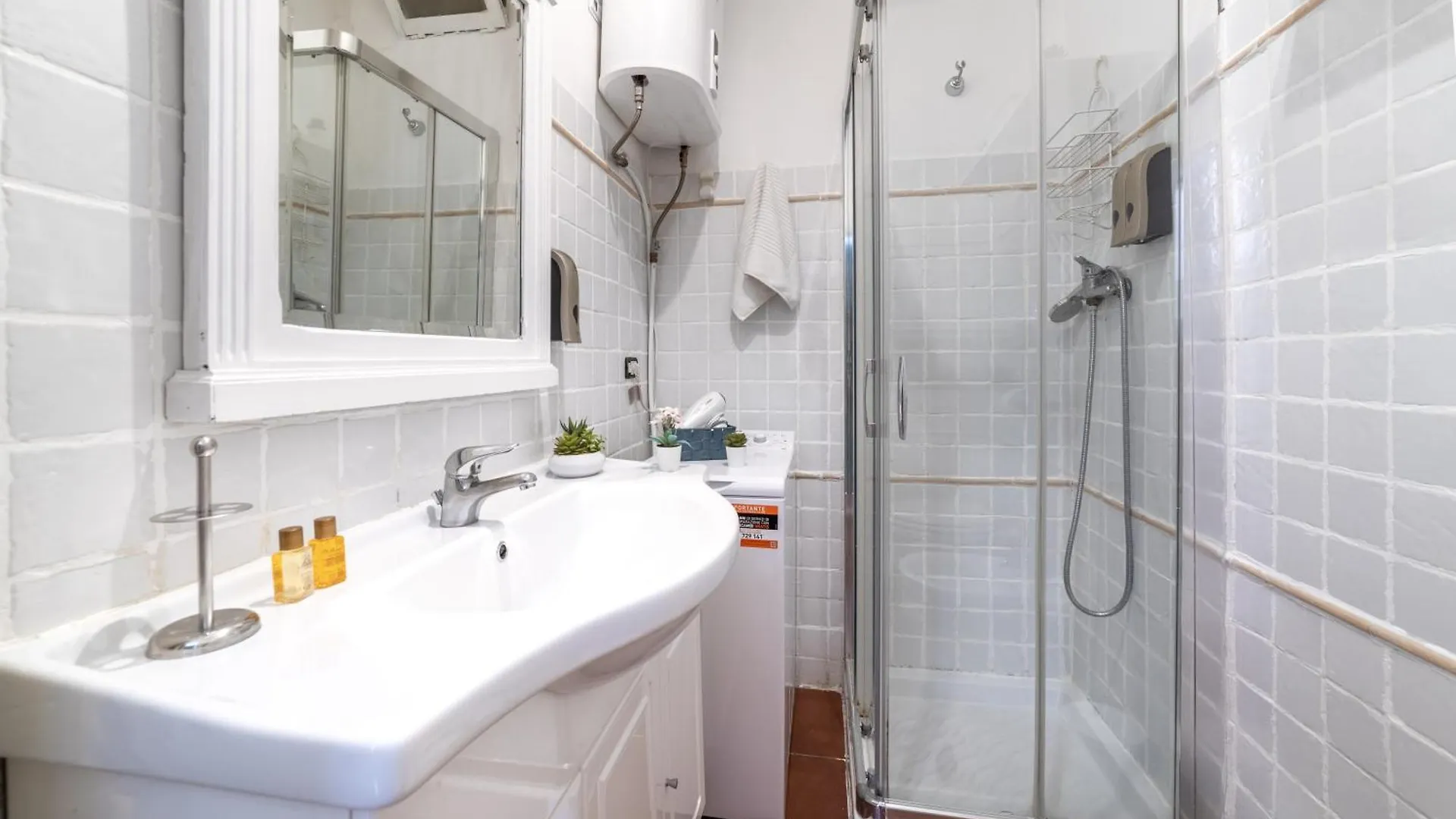 Apartment Tiberina Rooftop Trastevere Rome Italy