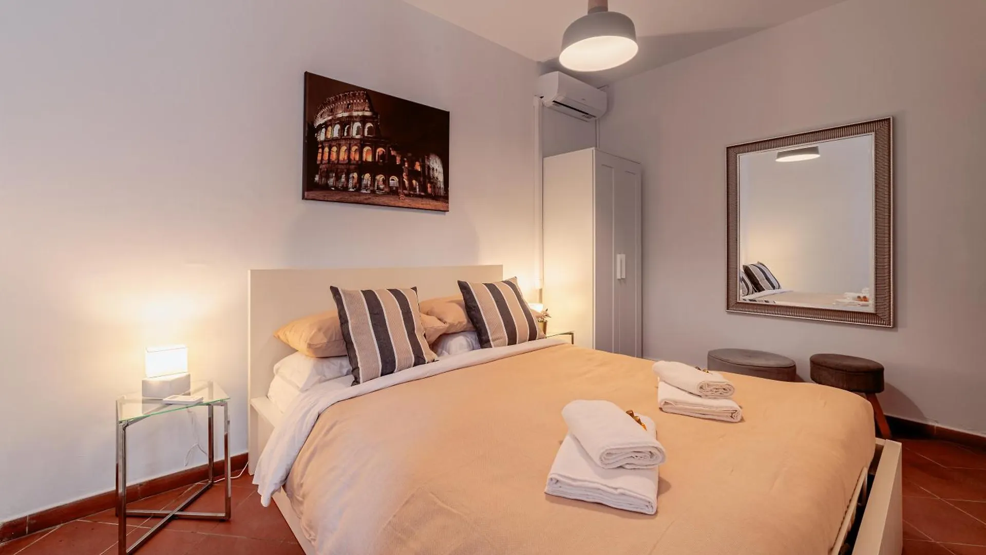 Apartment Tiberina Rooftop Trastevere Rome Italy